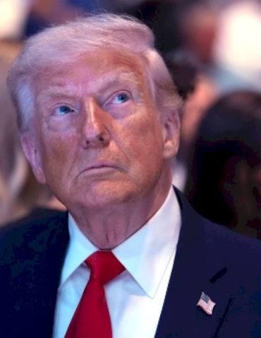 judge-throws-out-trump’s-$10b-lawsuit-against-wsj-over-epstein-reporting