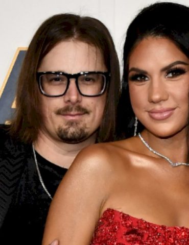 hardy-and-his-wife-have-their-hands-full-with-their-1-year-old