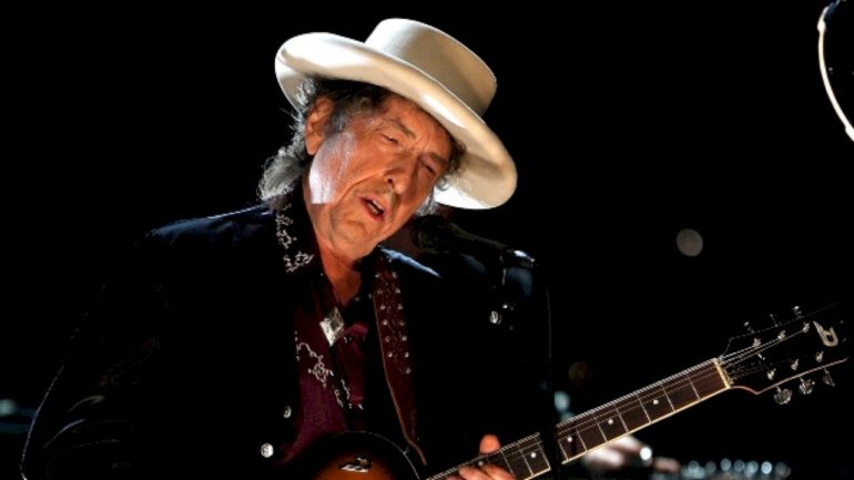 bob-dylan-expands-2026-north-american-tour