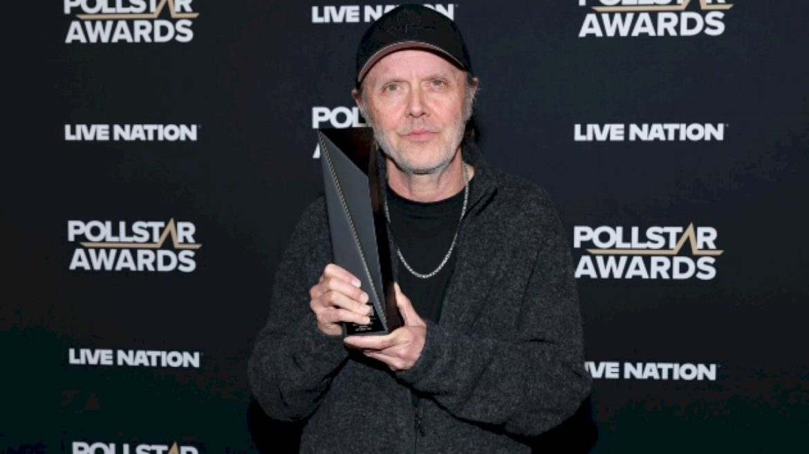 eagles,-metallica-take-home-trophies-at-annual-‘pollstar’-awards