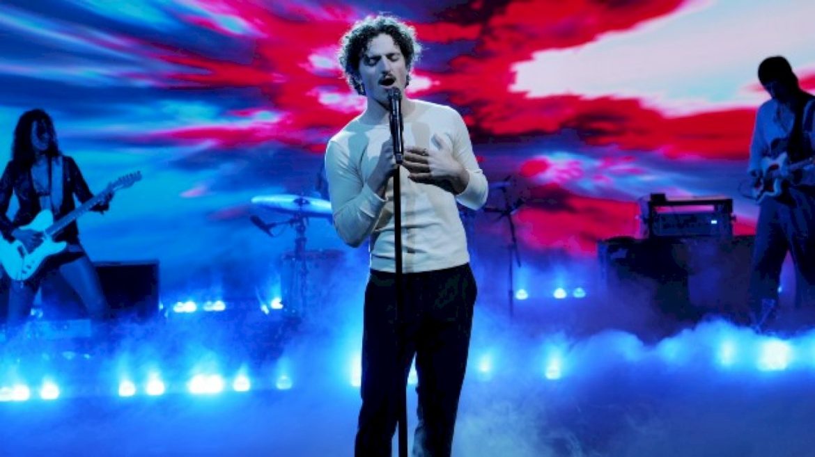 live-shows-by-benson-boone,-teddy-swims,-olivia-dean-are-winners-at-pollstar-awards