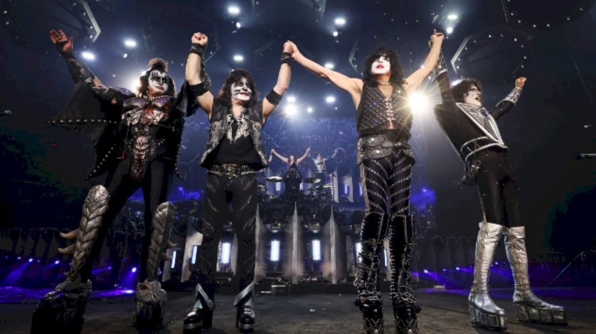 kiss-announces-2026-edition-of-kiss-kruise:-landlocked-in-vegas
