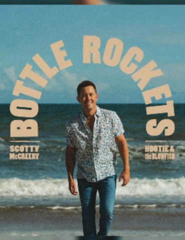 ‘hold-my-hand’:-scotty-mccreery-and-his-son-share-a-love-for-hootie-&-the-blowfish