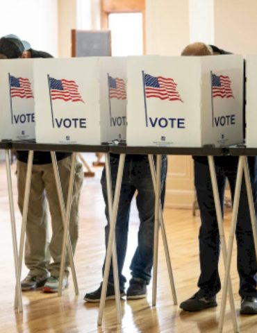 justice-department-demands-2024-election-ballots-from-wayne-county,-michigan