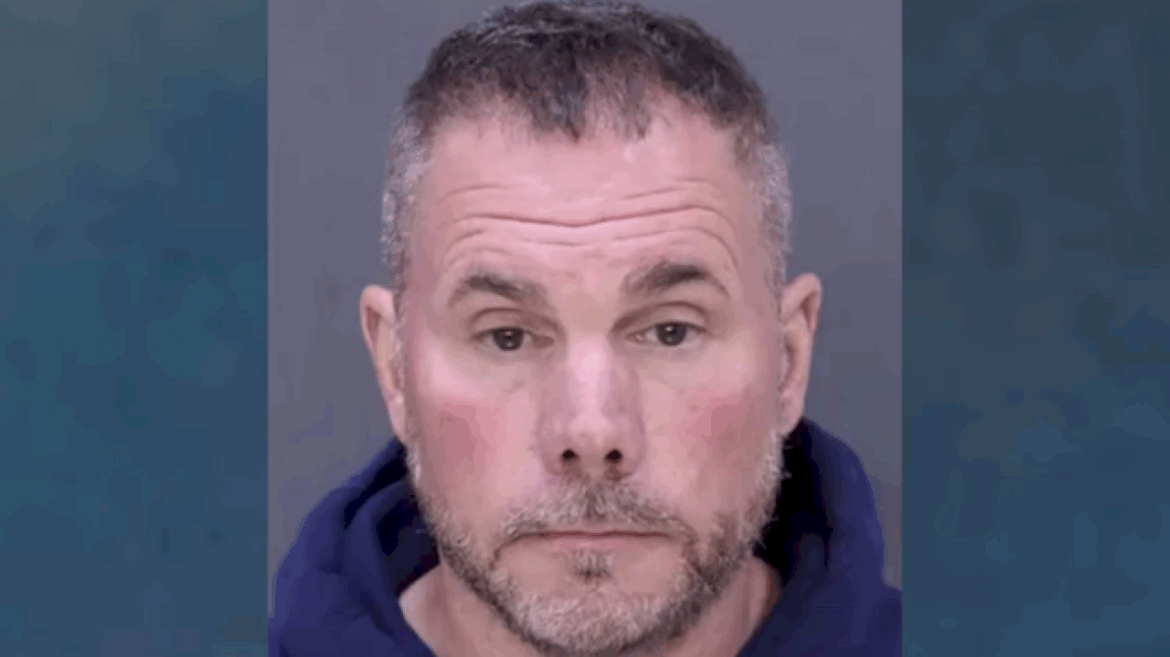 husband-charged-with-murder-in-wife’s-2002-disappearance-makes-1st-court-appearance,-denied-bail