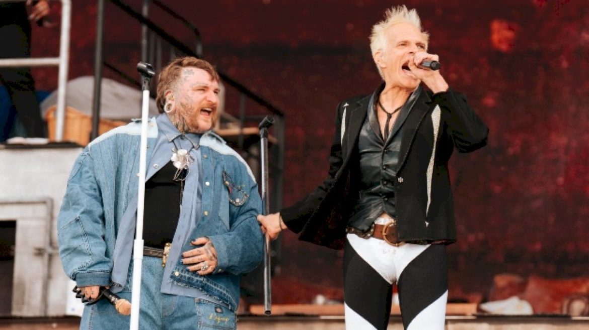 teddy-swims-brings-out-david-lee-roth-for-‘jump’-again,-this-time-at-stagecoach-festival