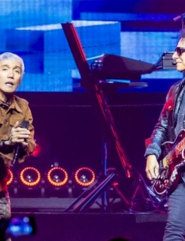 journey-apologizes-to-fans-after-stagecoach-evacuation