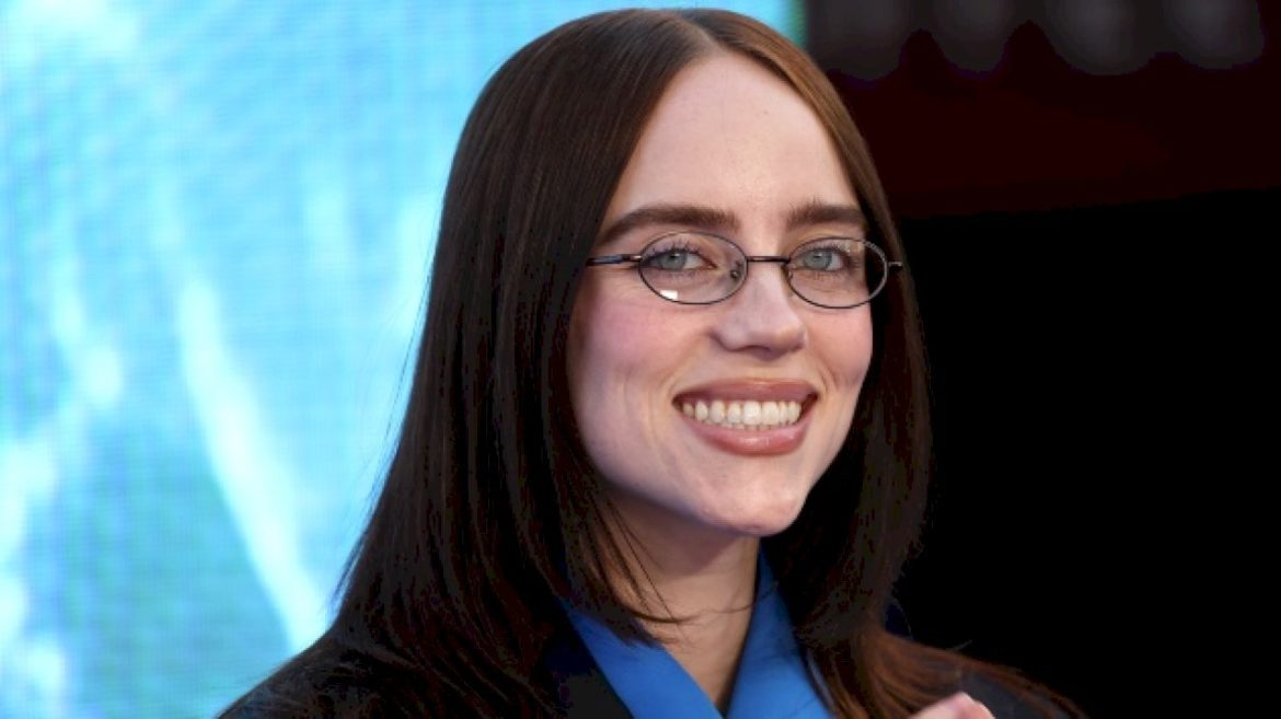 billie-eilish-confirms-she’s-working-on-new-music
