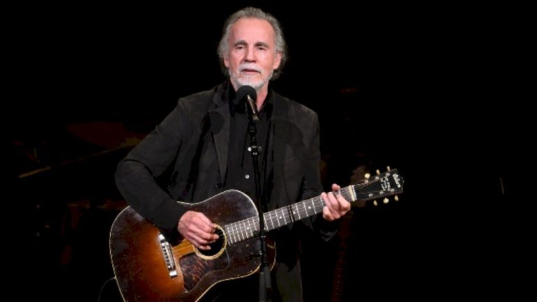 jackson-browne,-devo’s-mark-mothersbaugh-to-perform-music-from-wes-anderson-films-at-the-hollywood-bowl