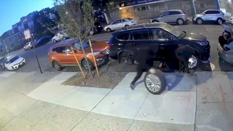 ‘pit-crew’-car-thieves-arrested-following-over-250-bronx-heists:-new-york-investigators