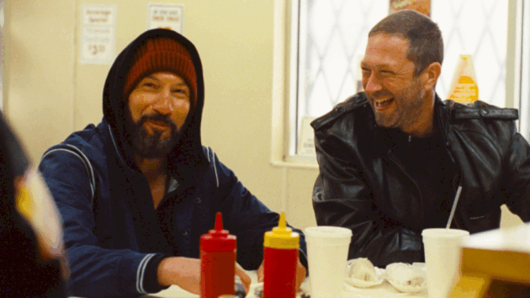‘the-bear’-drops-new-surprise-prequel-episode-starring-ebon-moss-bachrach,-jon-bernthal
