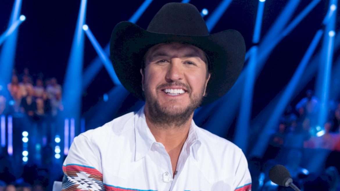 as-the-weather-warms-up,-you-can-‘fish-hunt-golf-drink’-with-luke-bryan