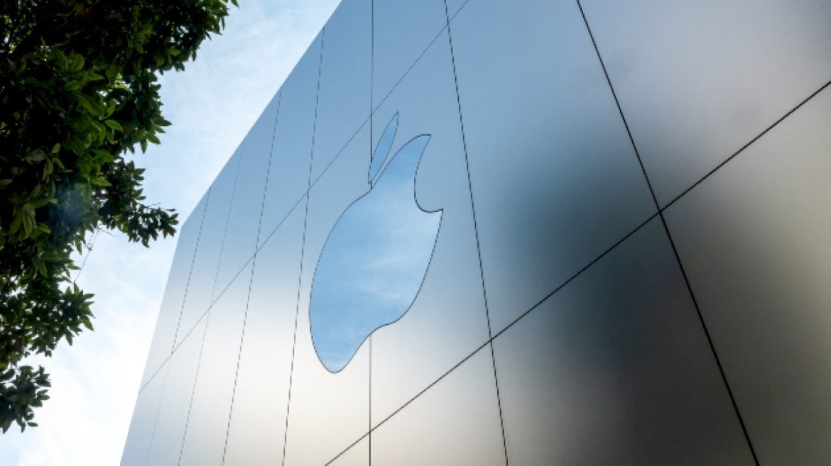apple’s-$250-million-class-action-settlement-paves-way-for-payouts-to-iphone-owners