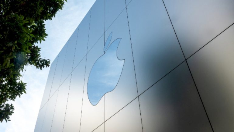 apple’s-$250-million-class-action-settlement-paves-way-for-payouts-to-iphone-owners