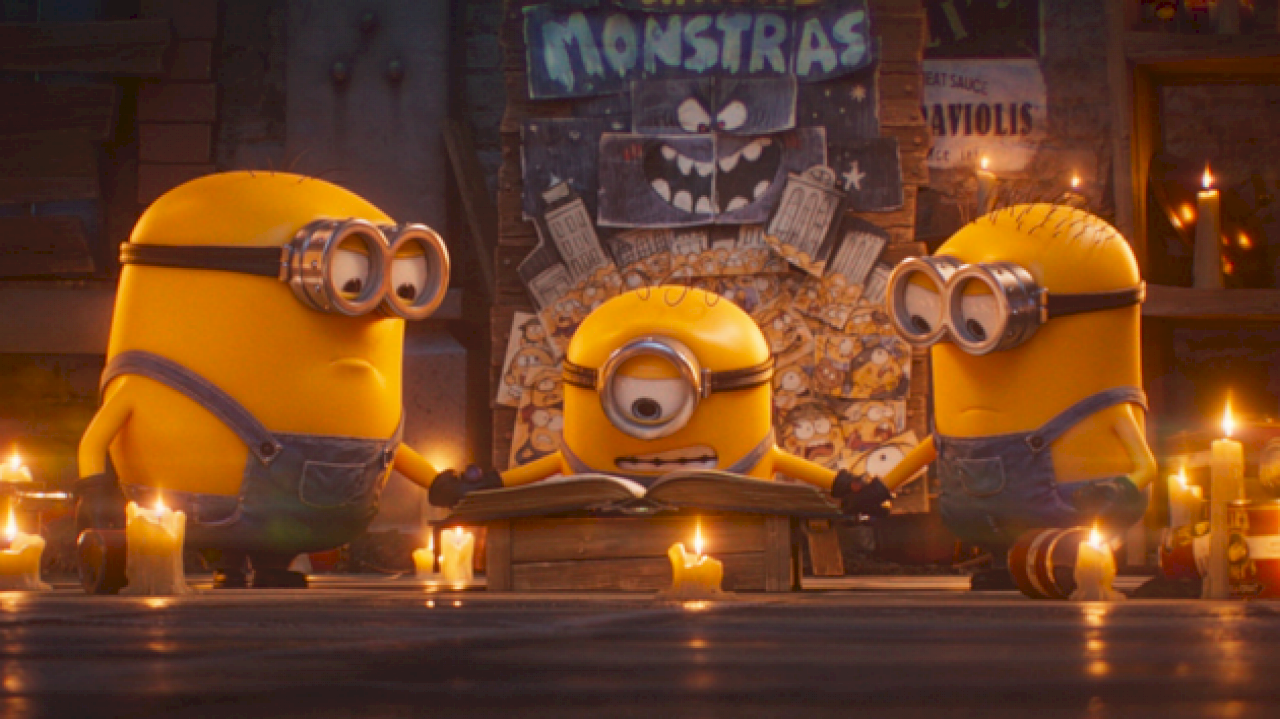 ‘minions-&-monsters’-final-trailer-finds-the-minions-taking-over-hollywood