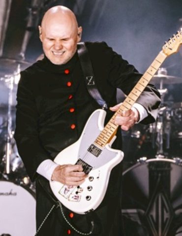 billy-corgan-announces-a-night-of-mellon-collie-and-infinite-sadness-european-tour