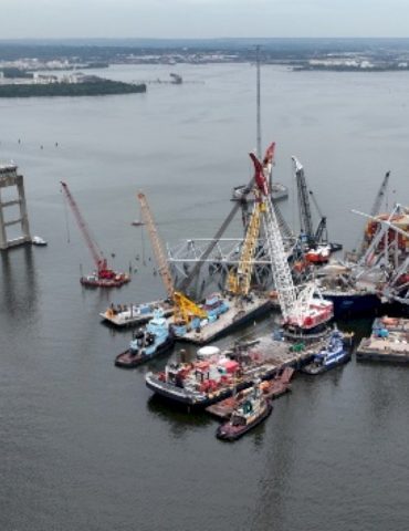 2-foreign-companies,-supervisor-indicted-in-2024-baltimore-bridge-crash