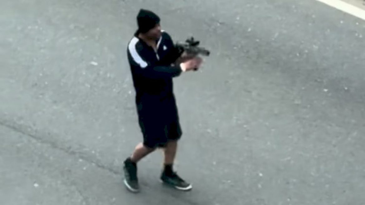 shooting-near-harvard-university-leaves-2-with-life-threatening-injuries,-suspect-id’d