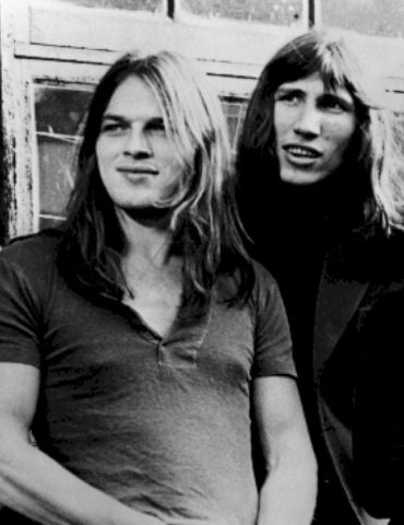 the-royal-mint-honors-pink-floyd-with-commemorative-coin