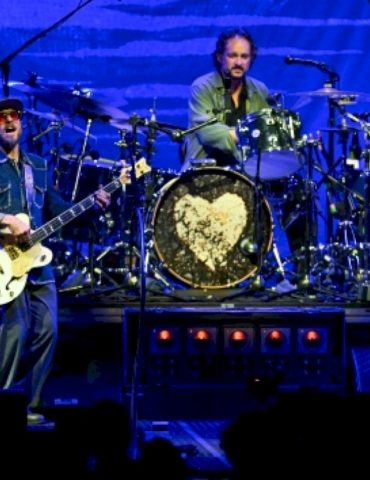 luxury-brand-chrome-hearts-drops-lawsuit-over-neil-young’s-band-name
