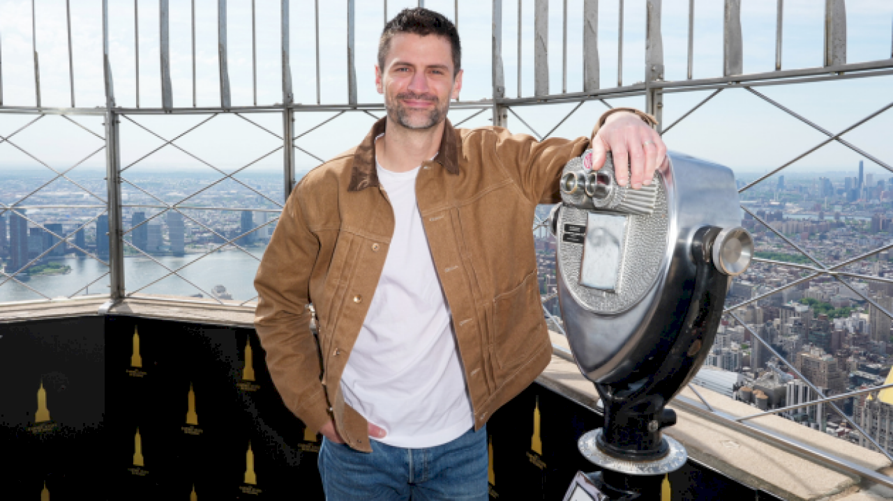 james-lafferty-says-he’ll-do-‘dancing-with-the-stars’-under-one-condition:-‘i’m-down’