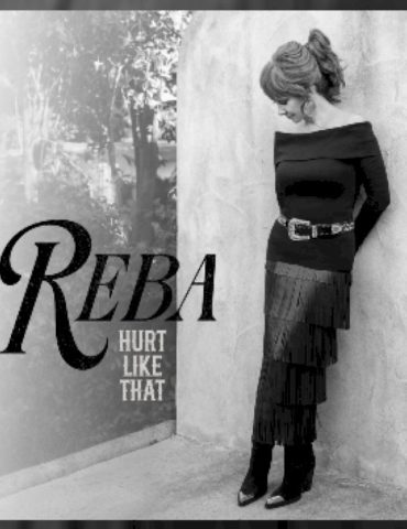 reba-has-a-new-song-on-the-way,-and-it’s-gonna-‘hurt’