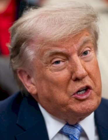 trump-says-he-won’t-attend-don-jr.’s-wedding,-will-remain-at-the-white-house