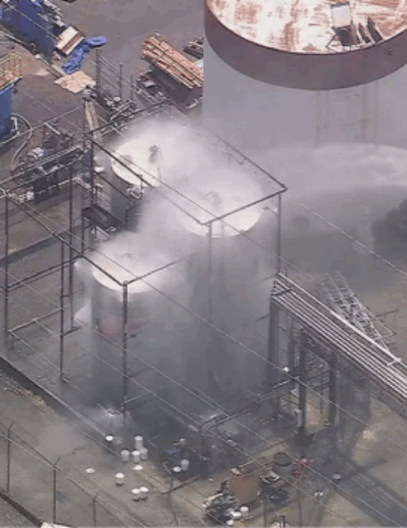 evacuation-zone-shrinks-after-‘worst-case-scenario’-of-southern-california-chemical-tank-explosion-averted,-officials-say