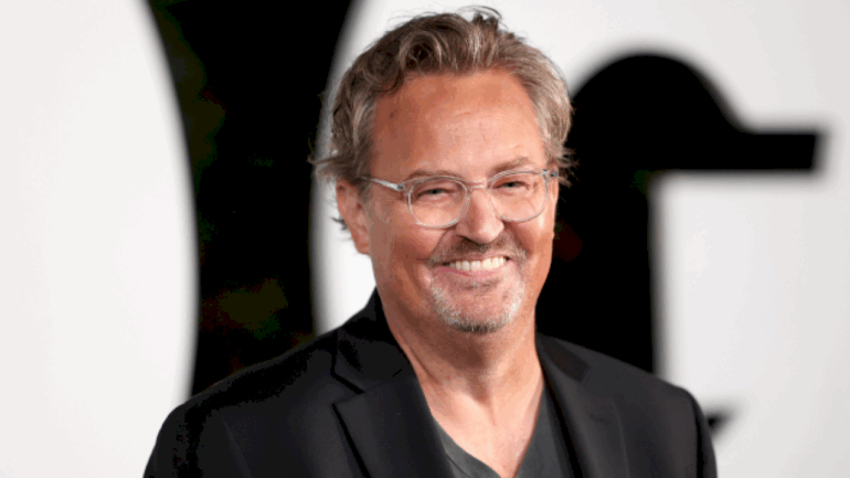matthew-perry’s-assistant-sentenced-to-over-3-years-for-injecting-ketamine-that-killed-‘friends’-actor