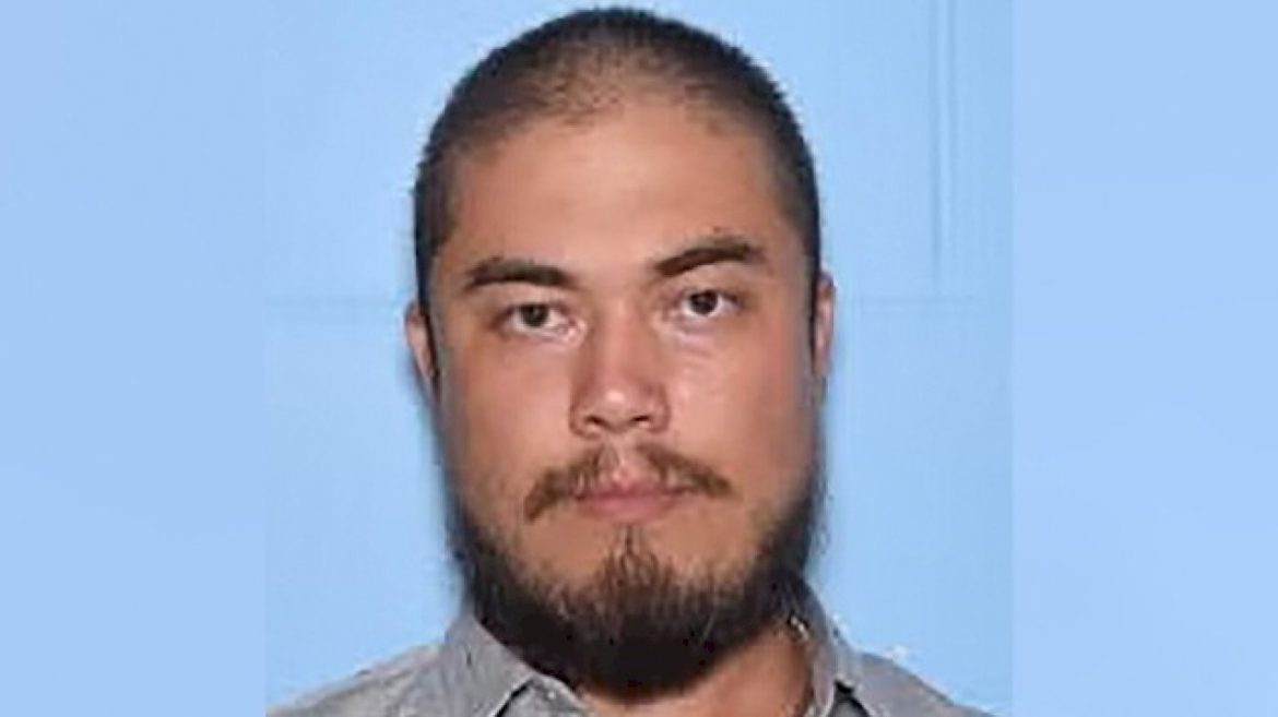 hawaii-police-searching-for-man-wanted-in-3-homicides-within-48-hours