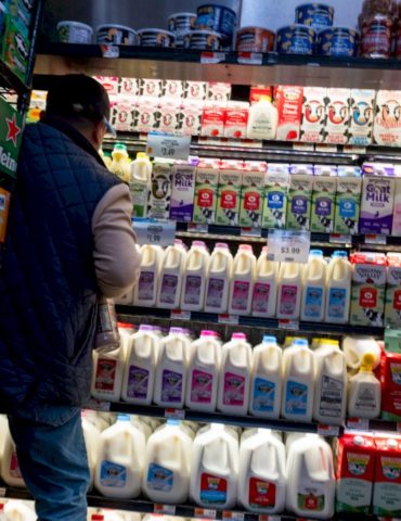 inflation-hits-highest-level-in-nearly-3-years,-fed’s-preferred-gauge-shows