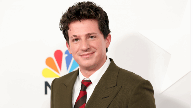 charlie-puth-duets-with-simon-&-garfunkel’s-art-garfunkel,-jimmy-fallon-at-madison-square-concert