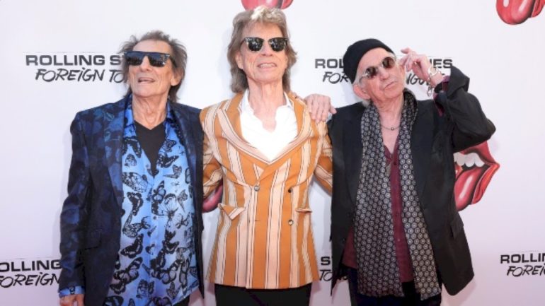 mick-jagger-‘can’t-wait’-to-go-on-tour-with-the-rolling-stones