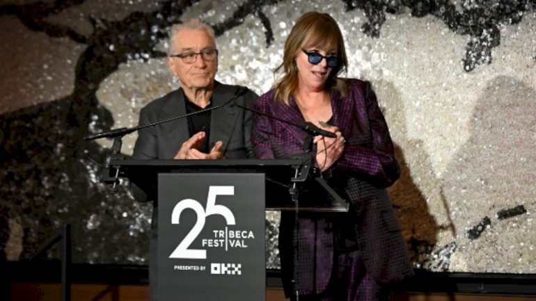 as-nyc’s-tribeca-festival-turns-25,-co-founder-robert-de-niro-wants-it-to-go-on-‘forever’
