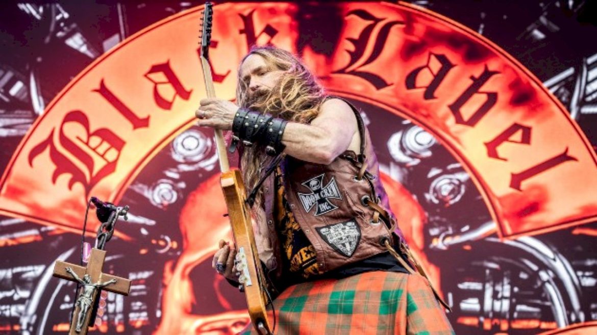 black-label-society-sets-chart-record-with-‘name-in-blood’