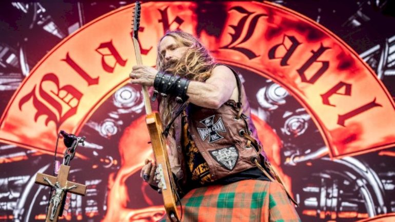 black-label-society-sets-chart-record-with-‘name-in-blood’