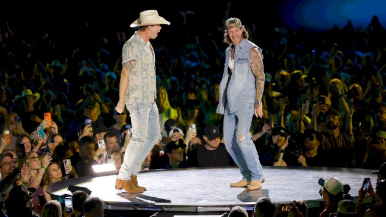 florida-george-line-announces-return-at-cma-fest