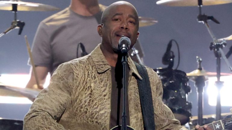 darius-rucker-maps-out-his-mt-rushmore-of-vocalists,-raises-$11-million-for-st.-jude