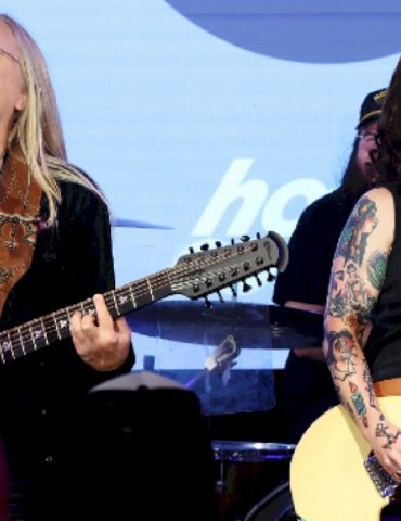 how-you-can-see-part-of-ashley-mcbryde’s-‘wild’-2026-cma-fest