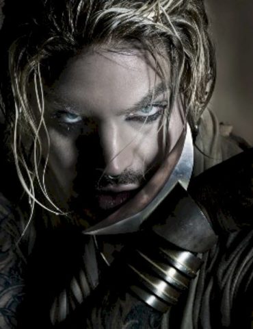 adam-lambert-takes-it-back-to-2000-with-new-‘adam’-single-‘under-the-rhythm’