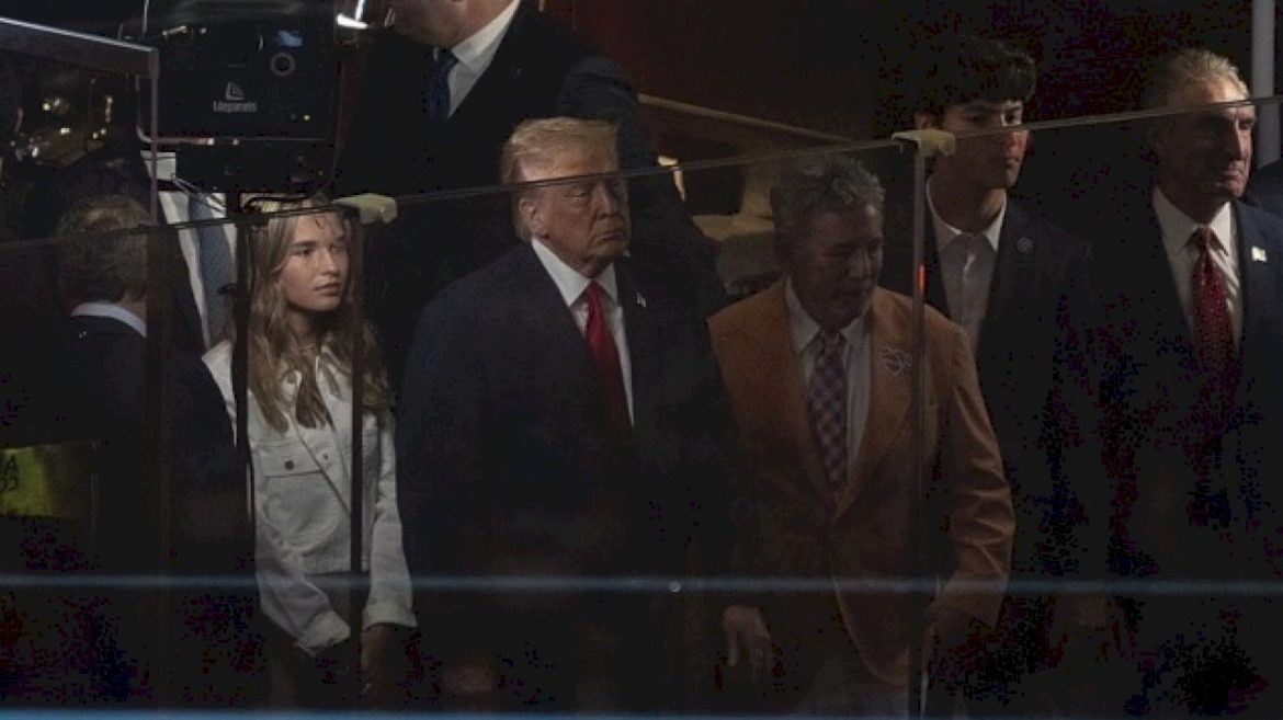 trump-booed-at-madison-square-garden-as-he-and-mamdani-attend-knicks-game
