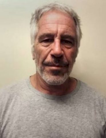 oversight-committee-to-interview-former-epstein-executive-secretary-lesley-groff
