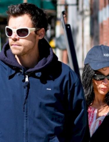 did-harry-styles-and-zoe-kravitz-get-matching-tattoos?