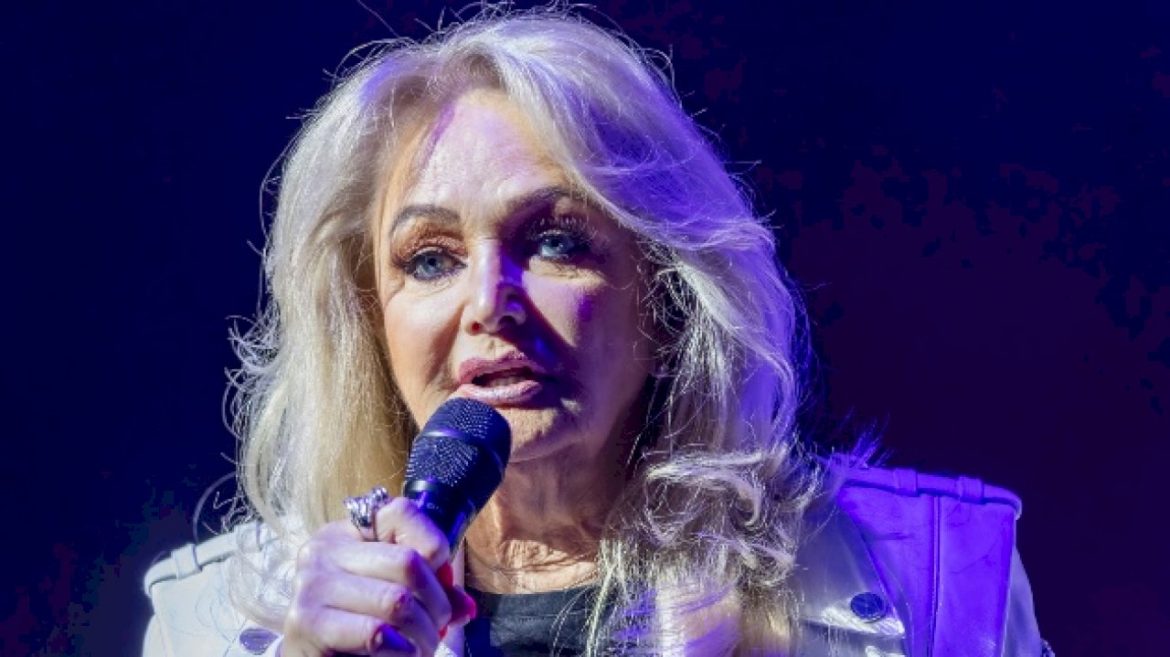 bonnie-tyler-out-of-coma-‘but-remains-very-unwell,’-according-to-statement