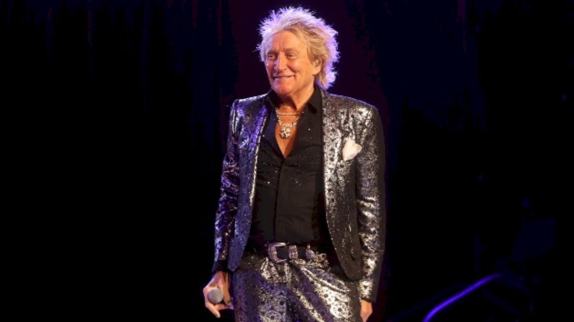 rod-stewart-postpones-red-rocks-shows-after-doctor-prescribed-vocal-rest