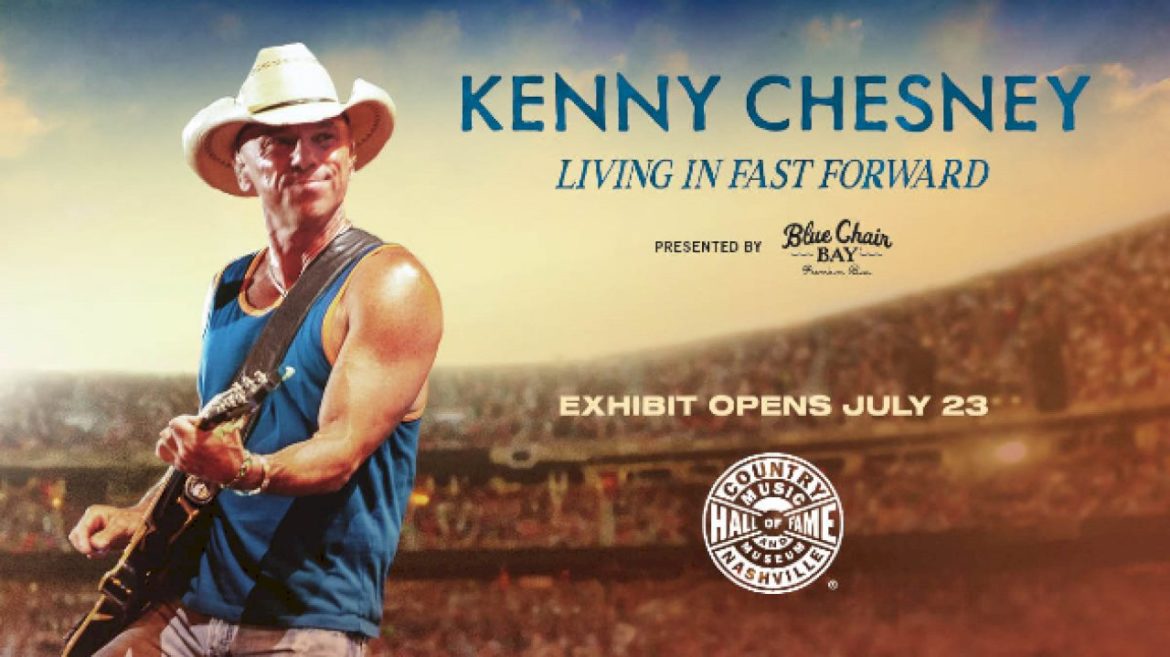 kenny-chesney’s-‘old-blue-chair’-is-headed-for-the-hall-of-fame
