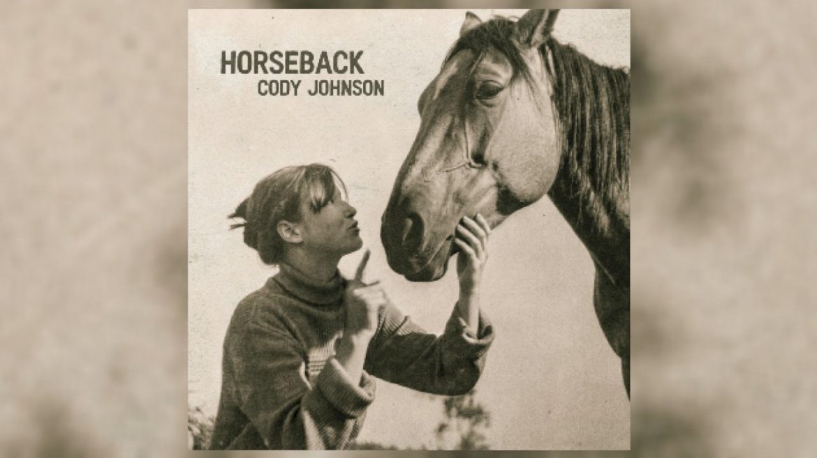 cody-johnson-saddles-up-for-some-‘horseback’-fun