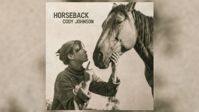 cody-johnson-saddles-up-for-some-‘horseback’-fun