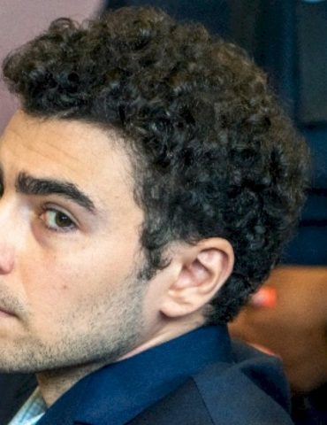 luigi-mangione’s-attorneys-plan-to-present-‘affirmative-psychiatric-defense’