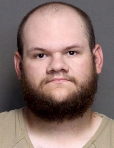 how-a-mother’s-phone-calls-to-police-helped-uncover-the-alleged-ufc-freedom-250-plot
